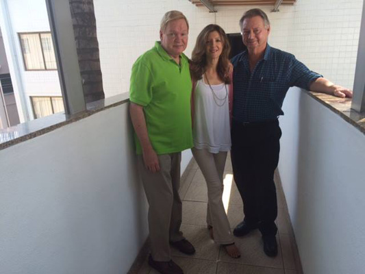 Gary and Cindy with Jon Mundy at their Workshop in Rio de Janeiro, 2014